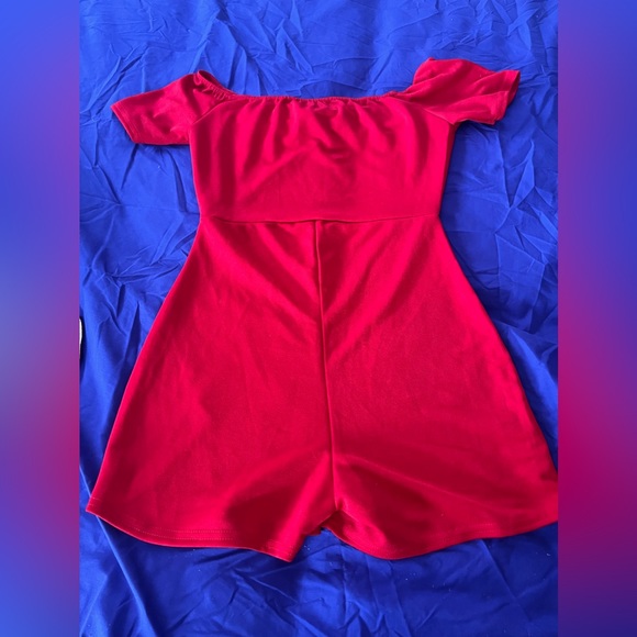 PLT red romper small  size 8  never worn - Picture 3 of 3